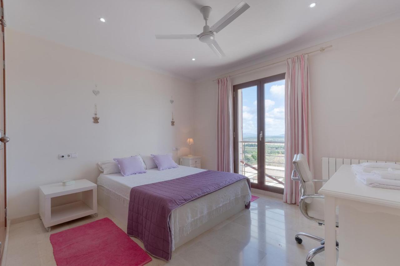 Villa Es Sequer Maria De La Salut Bagian luar foto